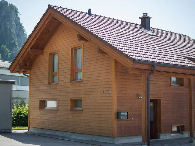 Caflisch Jacob und Erika - 6.5 Zimmer Einfamilienhaus in Trin Mulin, Trin