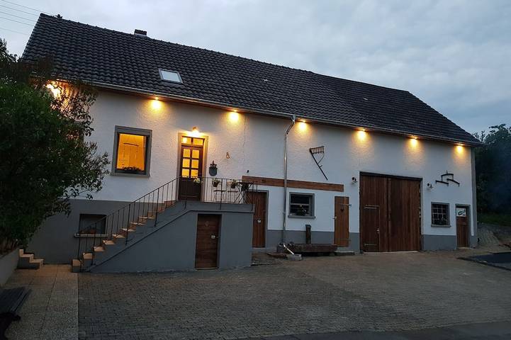 Ferienhaus für 9 Personen, mit Garten und Terrasse, mit Haustier