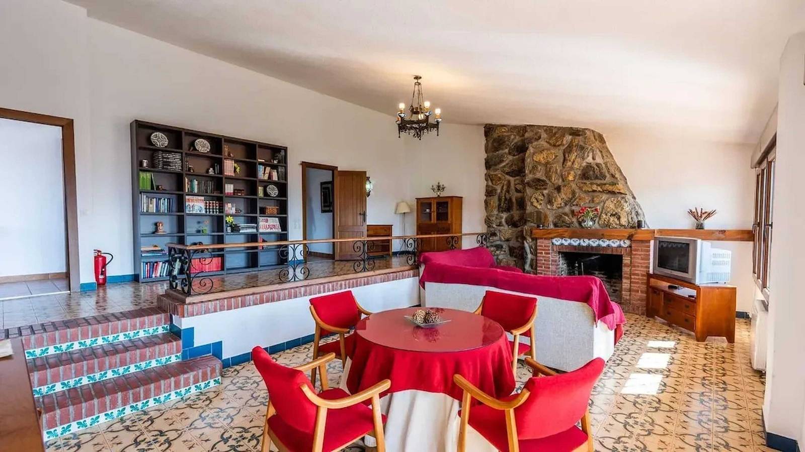 Geräumige Villa mit privatem Pool in Monachil in Barrio de la Vega, Monachil