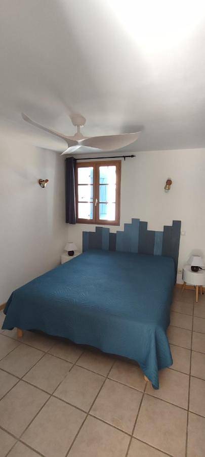 Location de vacances pour 2 personnes, avec vue ainsi que piscine et jardin à Saint-Nazaire-d'Aude - 2