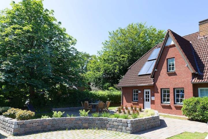 Ferienhaus für 7 Personen, mit Terrasse und Garten - 1