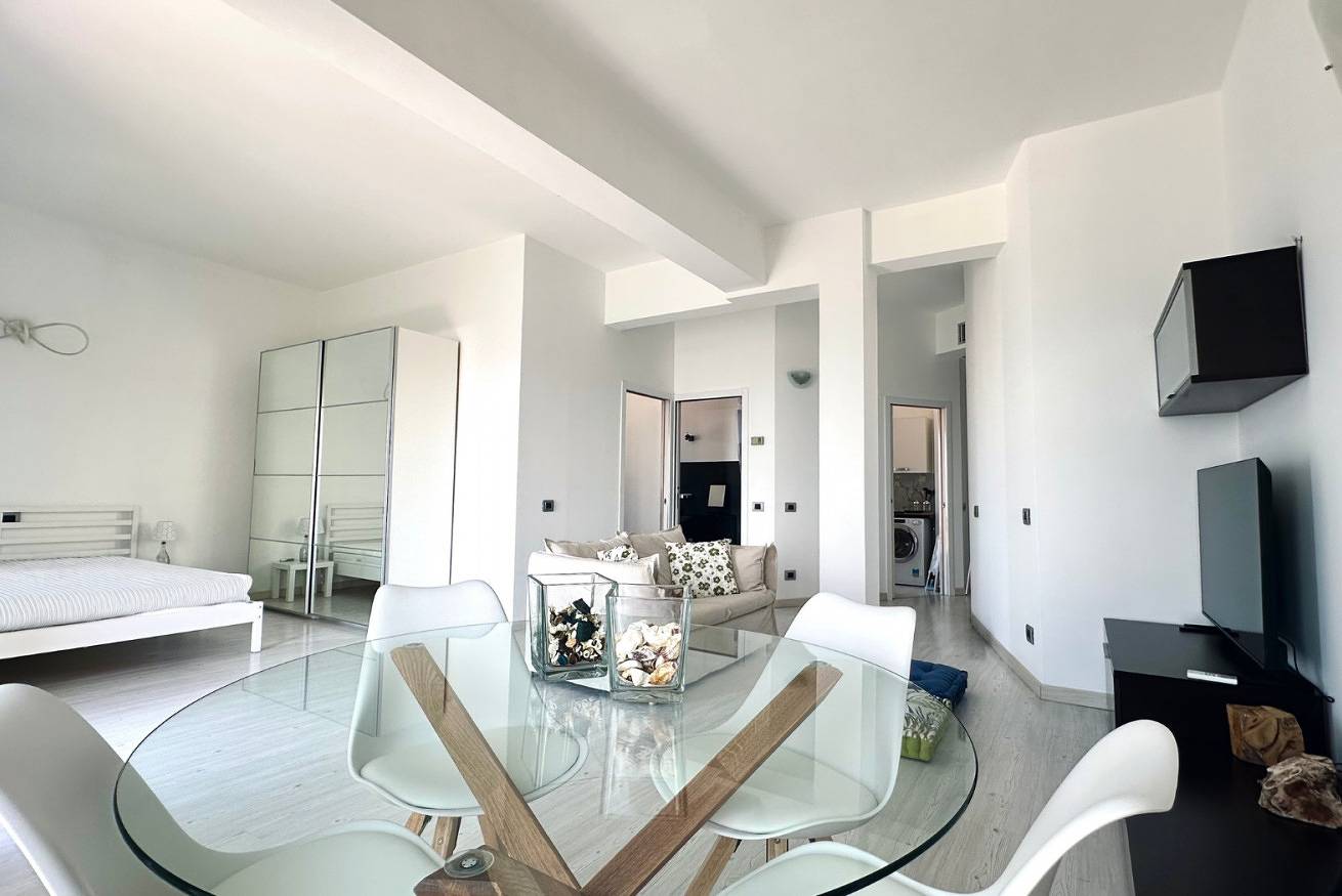 Ganze Wohnung, A40 - Ancona, elegant two-room apartment with a view in Ancona, Ancona Provinz