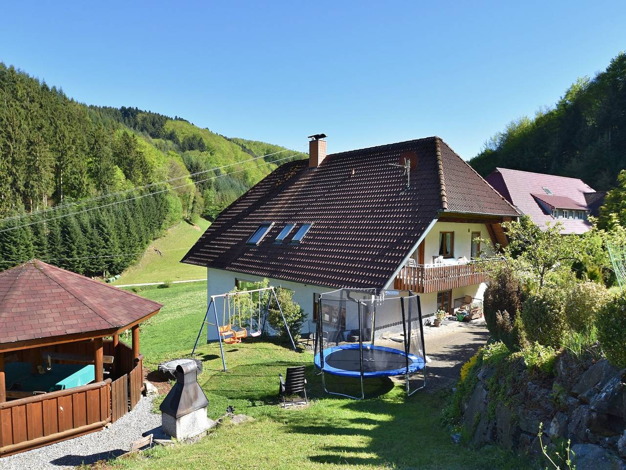 Ganze Wohnung, A four person holiday home in a delightful, quiet area. in Hofstetten, Mittlerer Schwarzwald