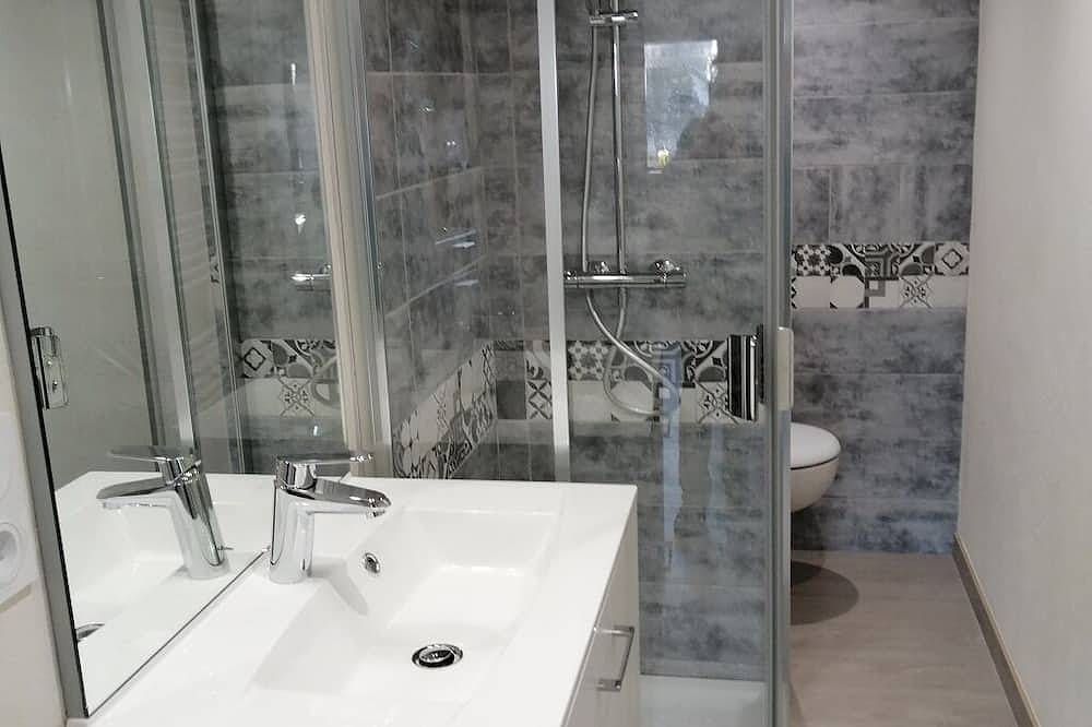 Appartement entier, Appartement  pour 2 personnes in Montmorot, Jura