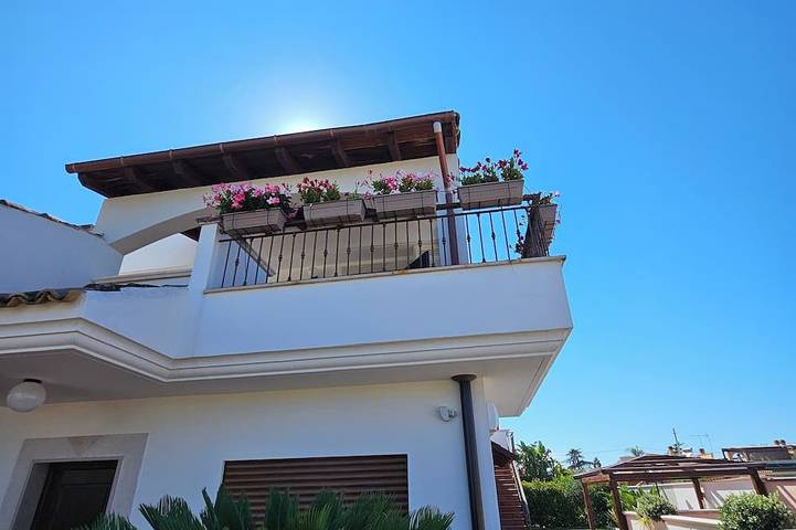 Holiday apartment for 2 people, with garden and balcony - 1