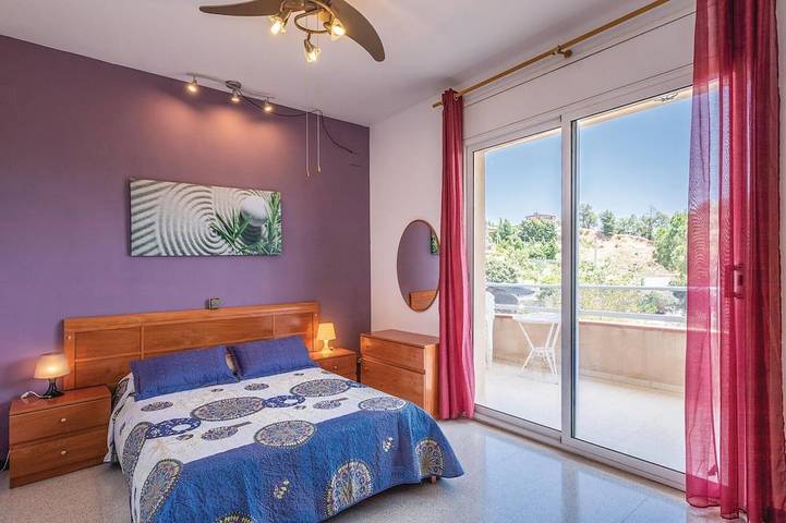 Location de vacances pour 12 personnes, avec jardin et jacuzzi à Tordera - 2