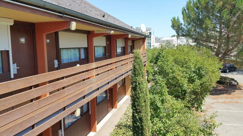 Hôtel pour 3 personnes, avec vue et terrasse à Rodez - 2