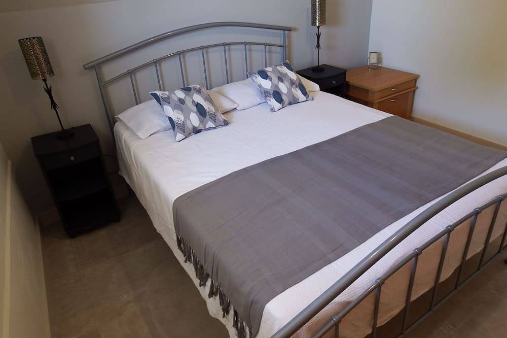 Entire apartment, Great Apartment - 2 Bedrooms & Sunny Terrace with panoramic mountains views in Arboleas, Almería Province