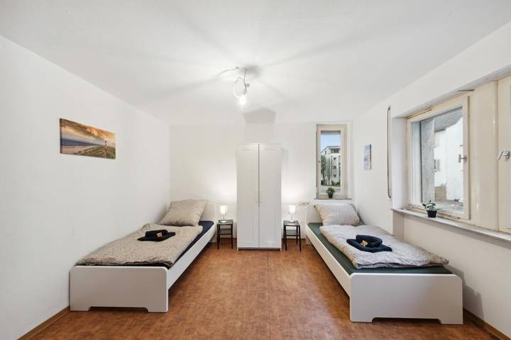 Ferienwohnung für 8 Personen, mit Garten und Ausblick in Waiblingen