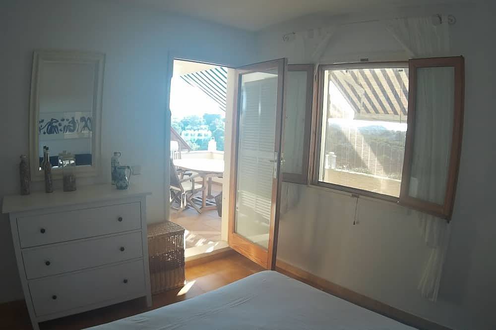 Apartamento entero, Precioso apartamento en primera línea de playa  * * *  gran terraza  * * * in Cala Murada, Manacor