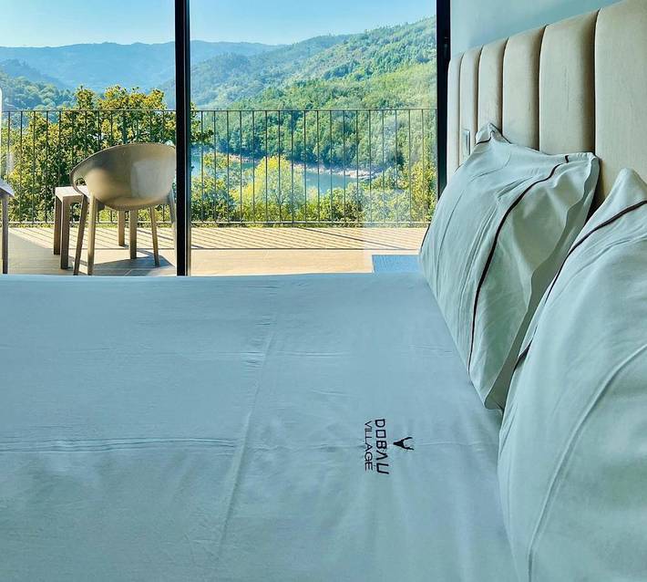 Ferienpark für 4 Personen, mit Seeblick und Ausblick sowie Pool und Garten in Portugal - 3