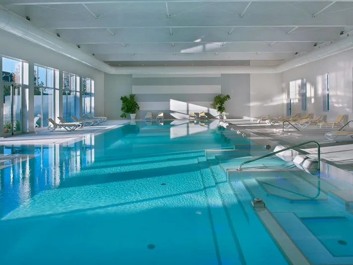 Hotel für 2 Personen, mit Sauna und Whirlpool sowie Garten und Pool - 1
