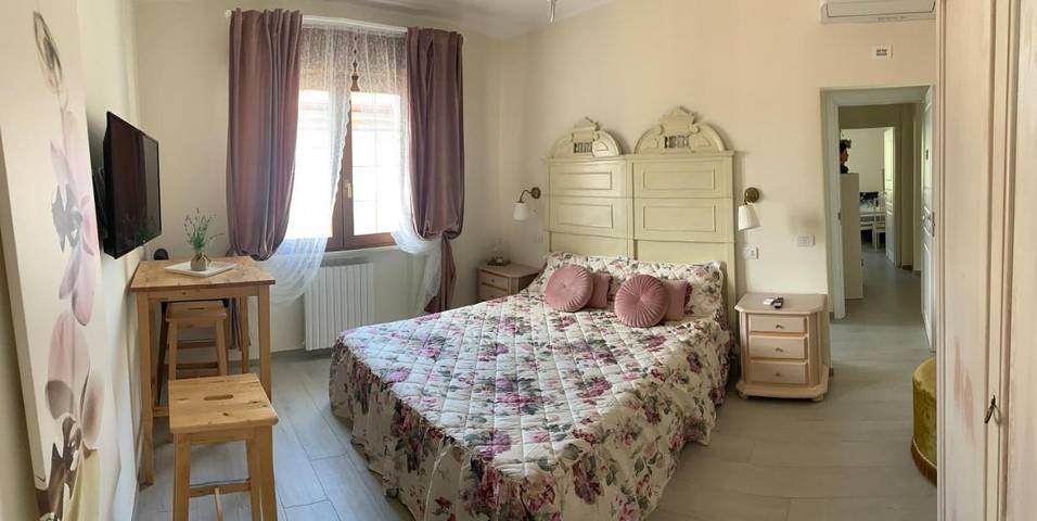 BnB für 2 Personen, mit Terrasse und Ausblick in Verona