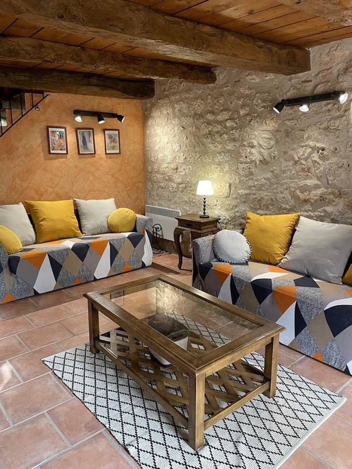 Gîte pour 4 personnes, avec piscine et terrasse à Mouzieys-Panens - 2