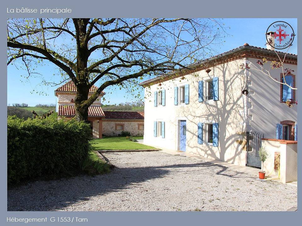 L'Oustal du Colombier, maison climatisée et piscine chauffée in Dénat, Région d'Albi