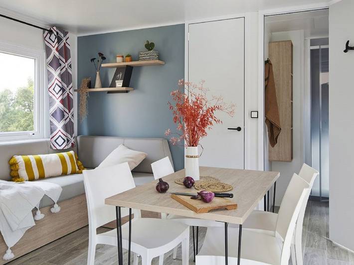 Mobil home pour 4 personnes, avec piscine