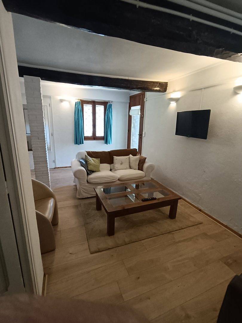 Gîte confortable avec très belle vue sur les montagnes in Berthemont les Bains, Roquebillière