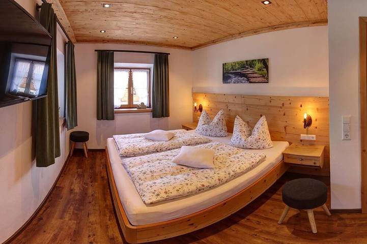 Hütte für 2 Personen, mit Garten und Balkon in Inzell - 2