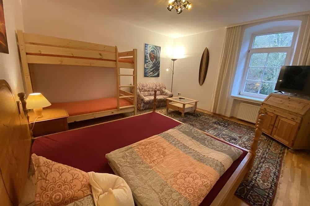 Four-bed room Santa Cruz - Felsenmühle Neuleiningen in Neuleiningen, Saar-Nahe-Bergland