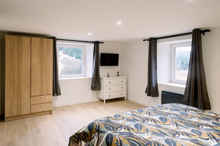 Appartement entier, L'Écrin du Haut Pergé ★ Jardin • Parking • Netflix • Wi-Fi • 2 Chambres in Gérardmer, Parc naturel régional des Ballons des Vosges