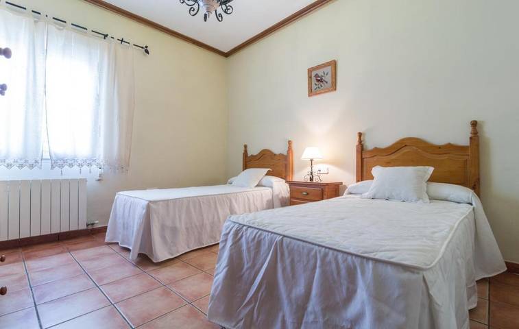 Casa rural para 16 personas, con jacuzzi y jardín en Argamasilla de Alba - 3