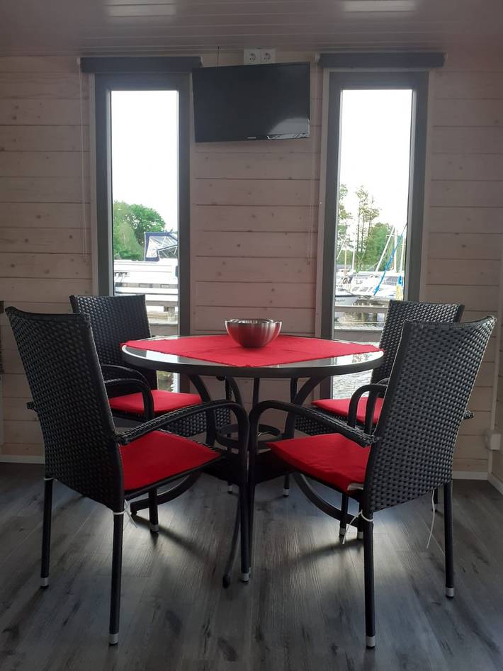 Ferienwohnung für 4 Personen, mit Seeblick und Ausblick sowie Terrasse in Werder - 3