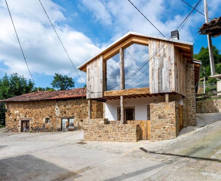 Casa rural para 5 personas, con vistas y jardín en Parque Natural de Redes - 2