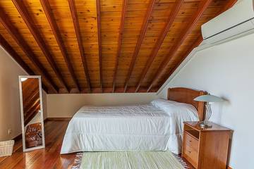 Villa for 12 Guests in Vila Franca do Campo (São Miguel), São Miguel, Picture 4