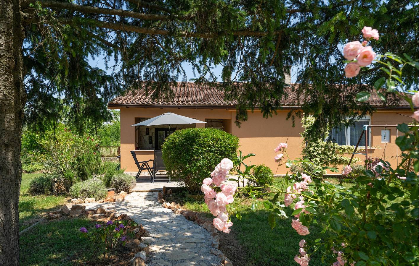 Charmante 2-Zimmer-Wohnung mit Terrasse in der Nähe des Zentrums von Vodnjan in Vodnjan, Grad Vodnjan