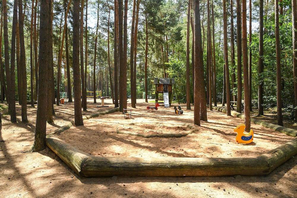 Waldcamping am Brombachsee in Pleinfeld, Fränkisches Seenland
