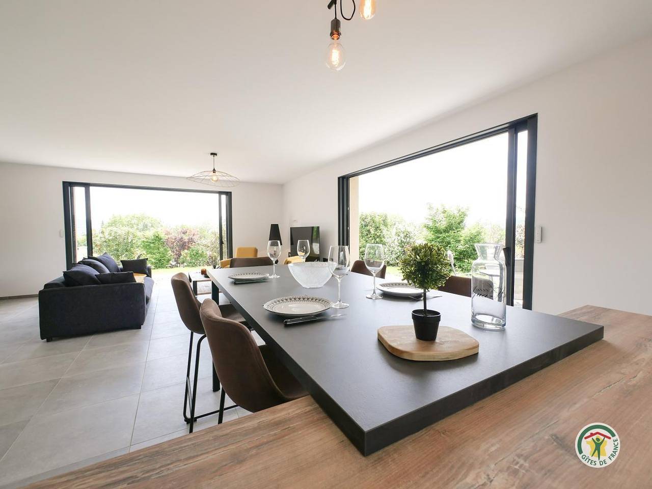 Luxe Gite mit Parkplatz, Garten, WiFi, Babyfreundlich, 2.5km zum Fluss La Luye in Gap, Gap und Umgebung