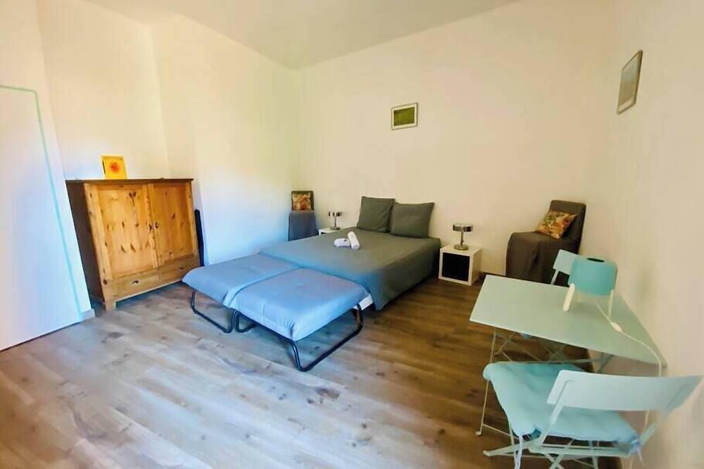 Appartement entier, Le Grand Mole vue jardin in Sète, Côte méditerranéenne (France)