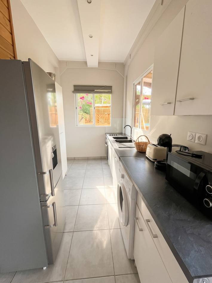 Appartamento intero, Appartamento confortevole con piscina a Deshaies 60 m² in Deshaies, Guadalupa