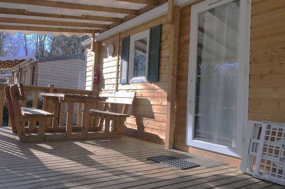 Entire apartment, Mobil Home  Chamonix/Mont Blanc in Passy, Pays du Mont-Blanc