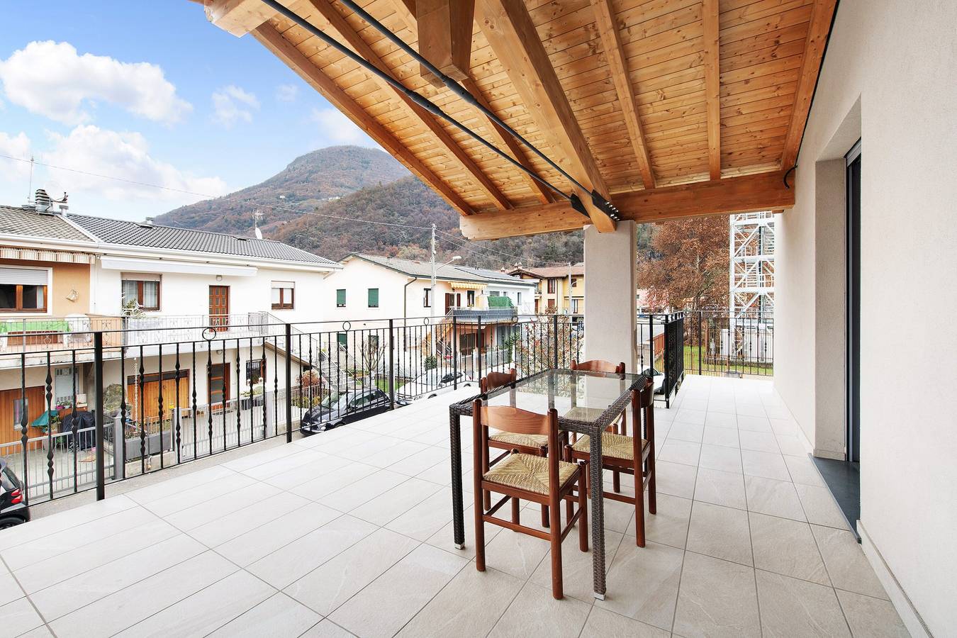 Appartamento Vacanze per 6 Persone in Comune di Pisogne, Lago d'Iseo