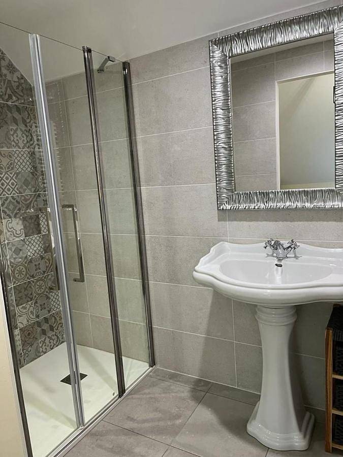 Location de vacances pour 15 personnes, avec jardin à Parigné-l'Évêque - 2