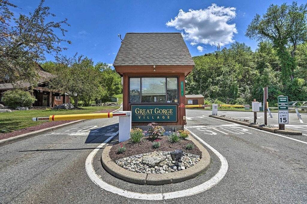 Ganze Wohnung, Mtn Creek Resort Condo - Mountain Bike, Hike, Golf, Swim, Legoland, Nyc 1 Hour in Mountain Creek