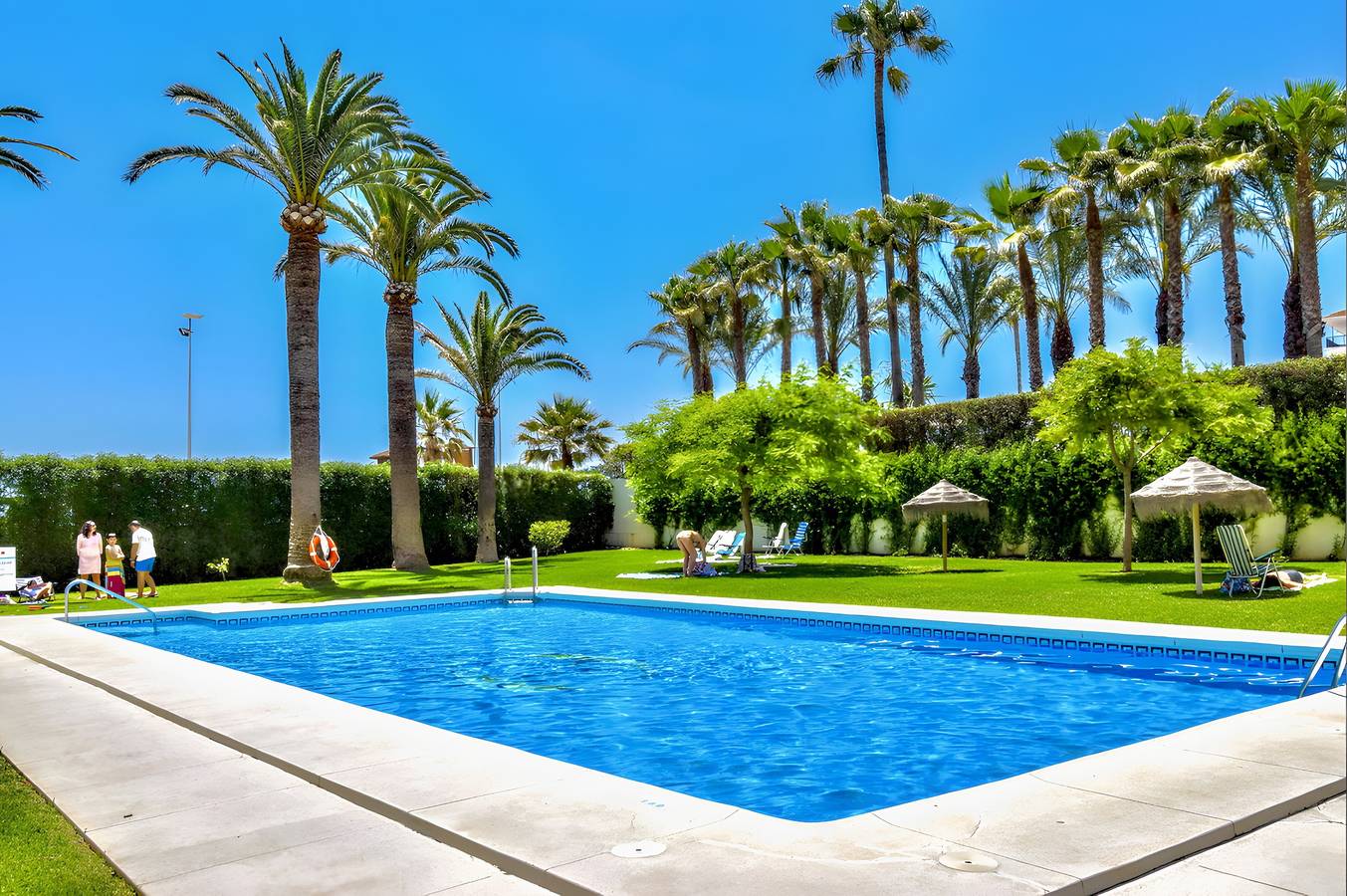 Appartement entier, Appartement « 511 Torresol » avec vue mer, piscine partagée et Wi-Fi in Playa de la Torrecilla, Nerja