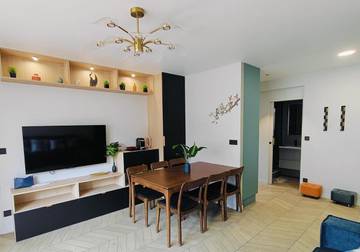 Gîte pour 6 personnes, avec vue et balcon à Bourg-la-Reine