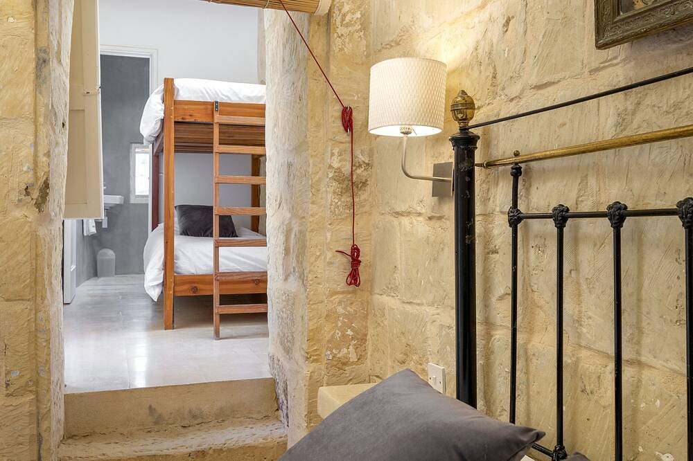 Dar ta' Lulu - 2 bedroom house with valley views in Ghasri, Gozo