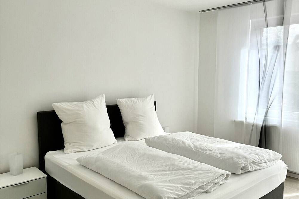 Geheel appartement, Stylish apartment in Limburg | Jacuzzi & balcony in Limburg (Duitsland), Lahntal