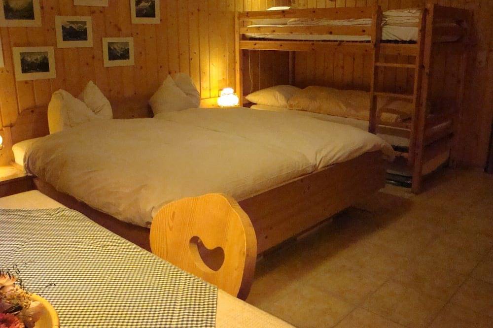 Ganze Wohnung, Luxus 6 pers. Appartement mit Gästezimmer im nahe von Golfplatz und See in Walchsee, Kaisergebirge
