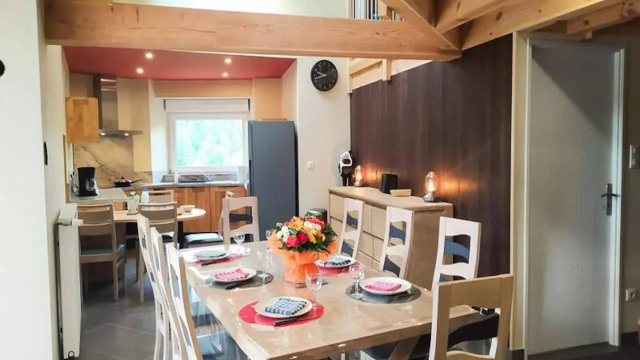 Apartamento vacacional entero, Ferienwohnung für 6 Personen (116 m²) in Le Rouchat in Rimeize, Región de Mende