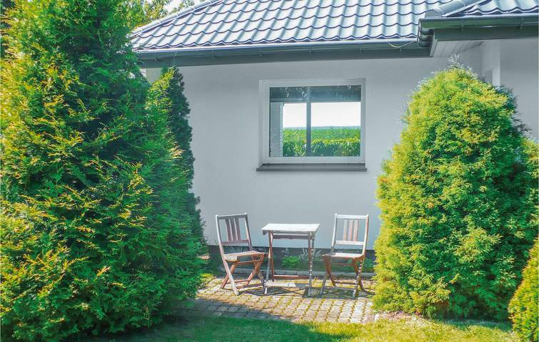 Ferienhaus für 4 Personen mit Seeblick in Nowe Warpno, Stettiner Haff