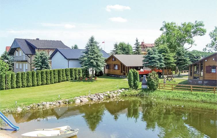 Ferienhaus für 8 Personen mit Terrasse in Puddemsdorf, Mielno
