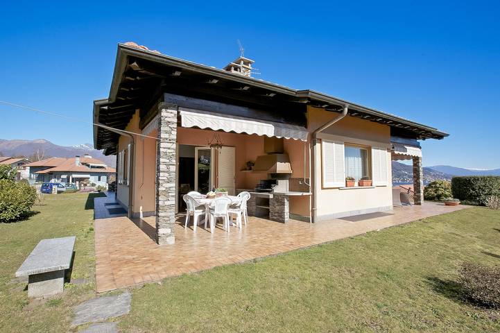 Casa Graziola in Baveno, Comune di Baveno