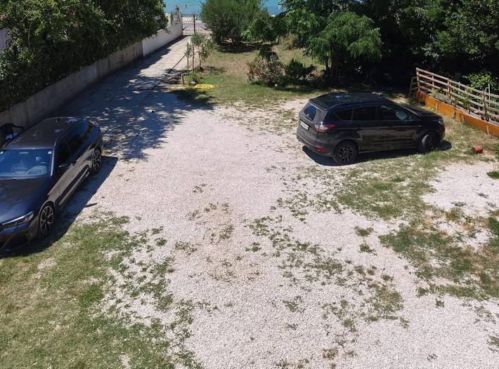 Ferienwohnung für 4 Personen, mit Meerblick und Garten in Zadar (Kommun)