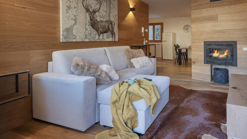 Appartamento per 5 persone, con panorama e terrazza a Temù