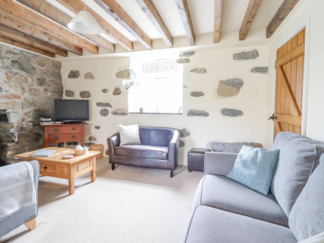 Ysgybor Yd in Afon Wen, Gwynedd