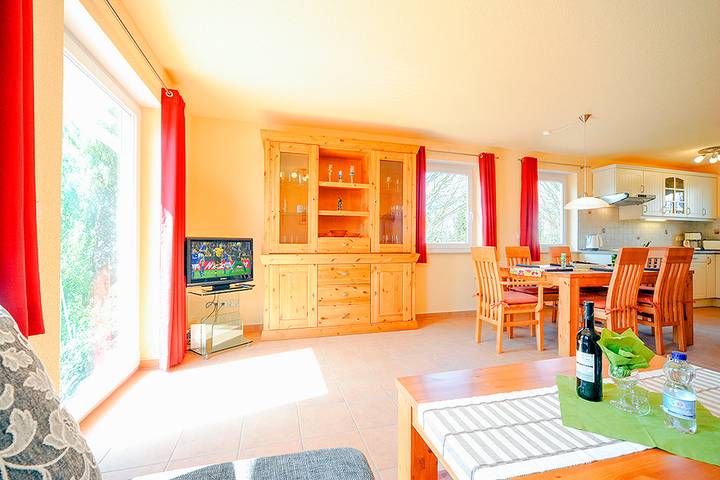 Ferienhaus für 6 Personen, mit Terrasse und Garten in Fuhlendorf - 4